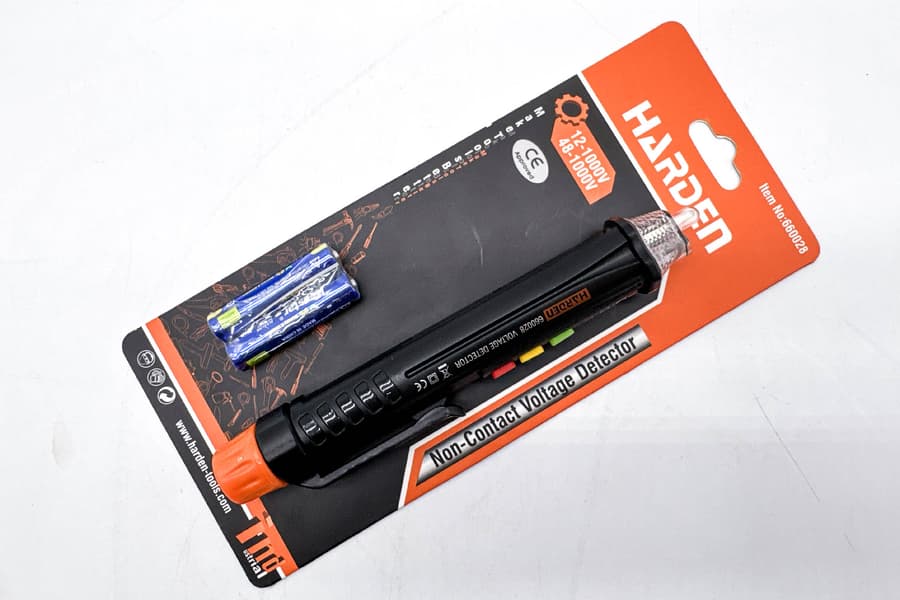 Berührungsloser Spannungsprüfer Harden 660028